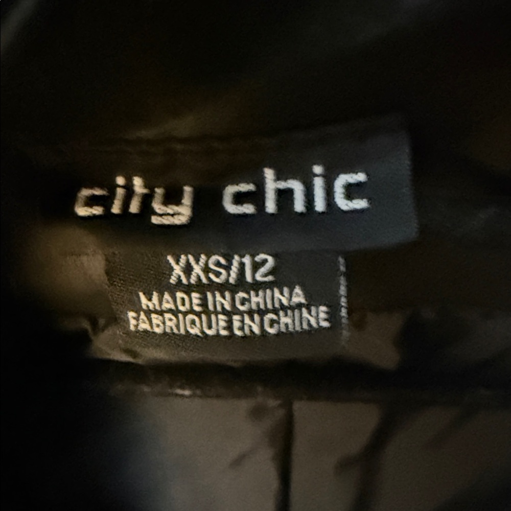 City Chic Black Leather Jacket - Picture 6 of 6